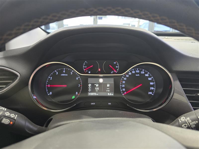 Opel Crossland X vaihtoauto