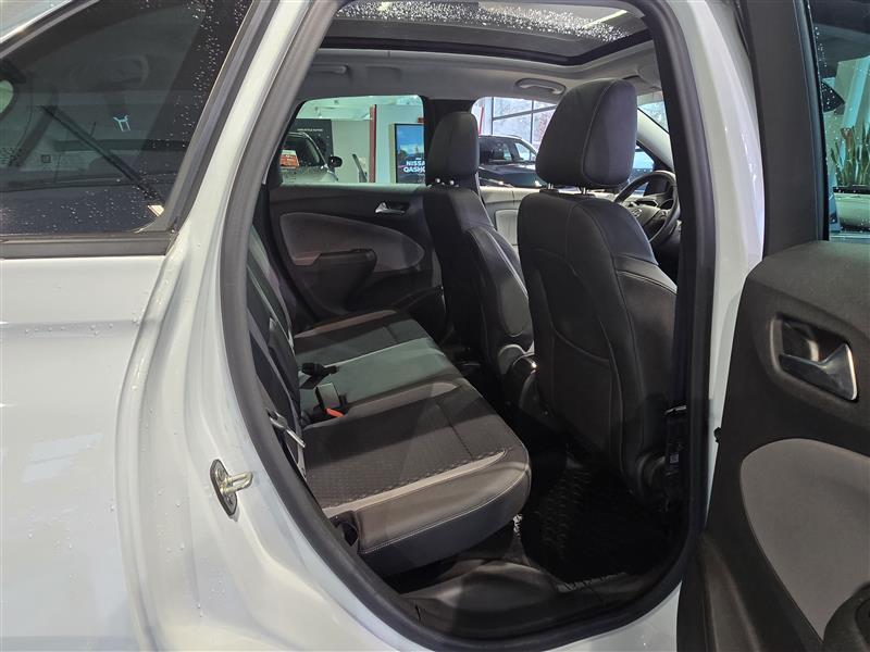 Opel Crossland X vaihtoauto