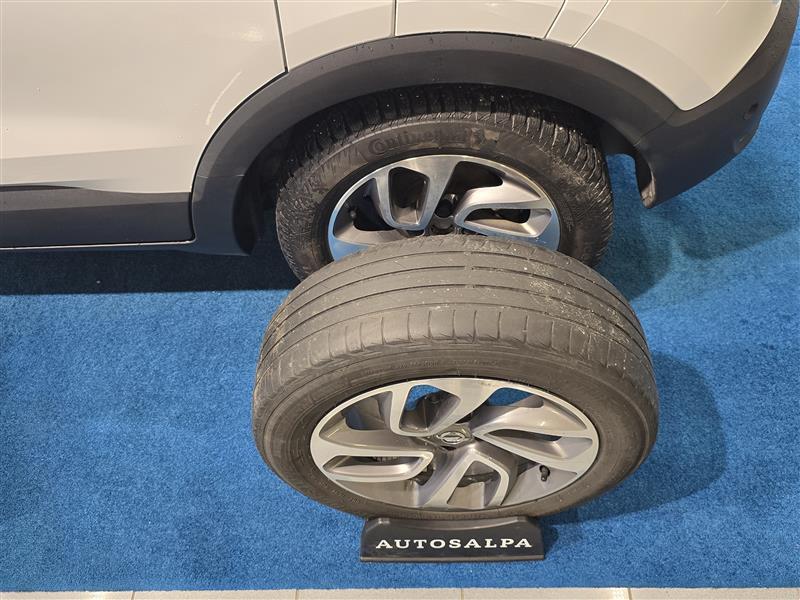 Opel Crossland X vaihtoauto