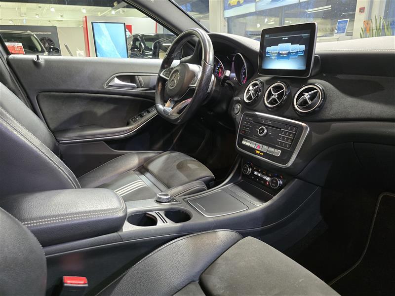 Mercedes-Benz GLA vaihtoauto