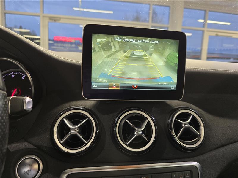 Mercedes-Benz GLA vaihtoauto