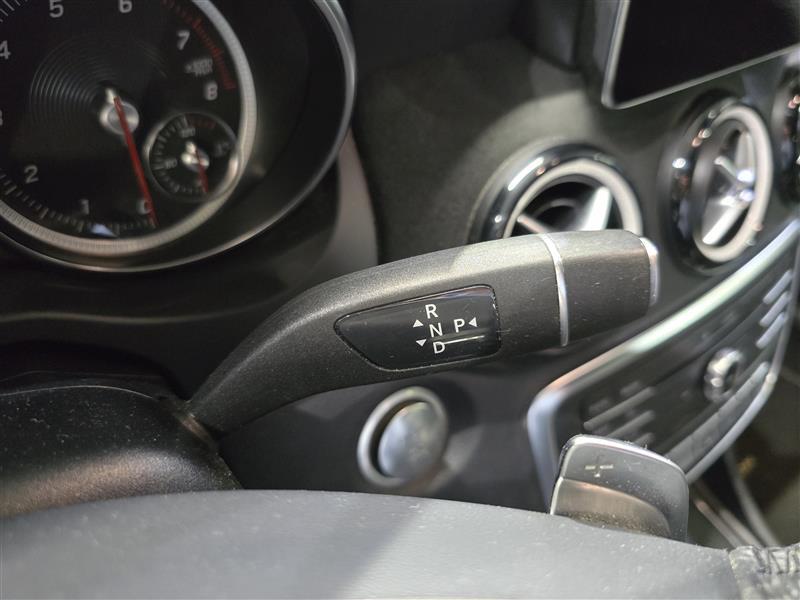 Mercedes-Benz GLA vaihtoauto