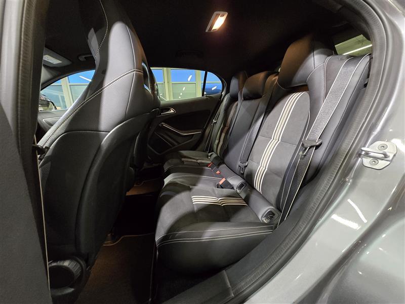 Mercedes-Benz GLA vaihtoauto