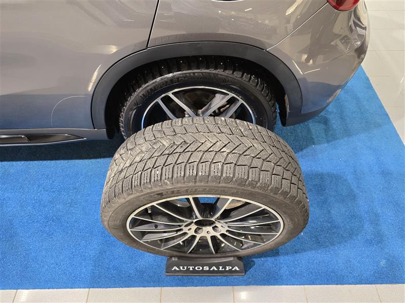 Mercedes-Benz GLA vaihtoauto