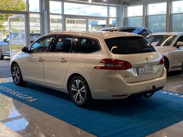 Peugeot 308 vaihtoauto