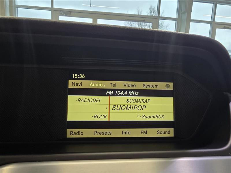 Mercedes-Benz C vaihtoauto