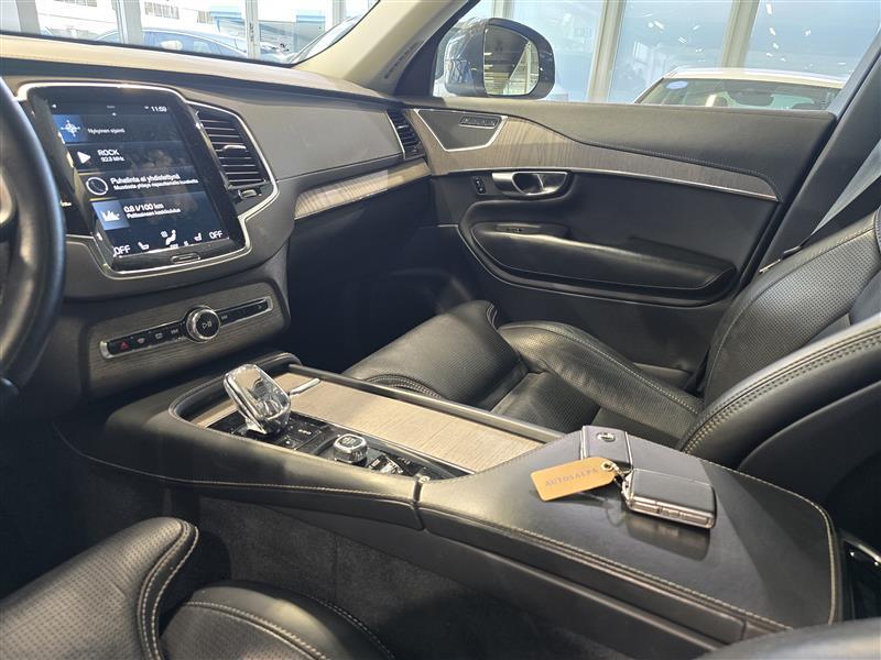 Volvo XC90 vaihtoauto