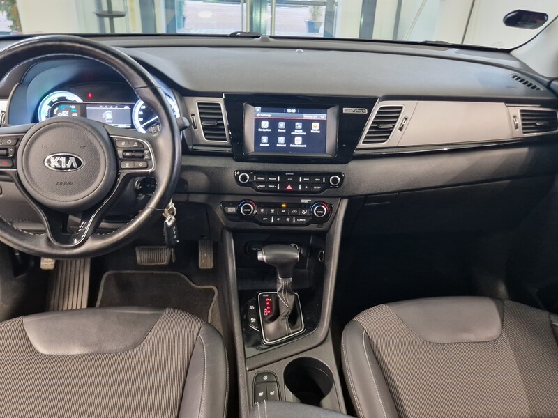 Kia Niro plug-in vaihtoauto