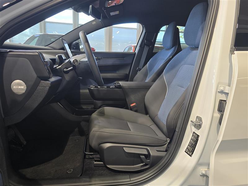 Volvo EX30 vaihtoauto