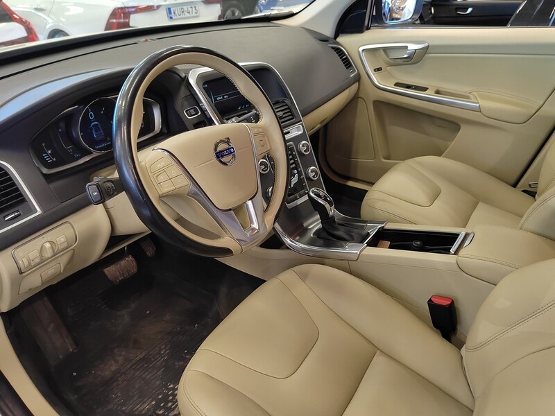 Volvo XC60 vaihtoauto