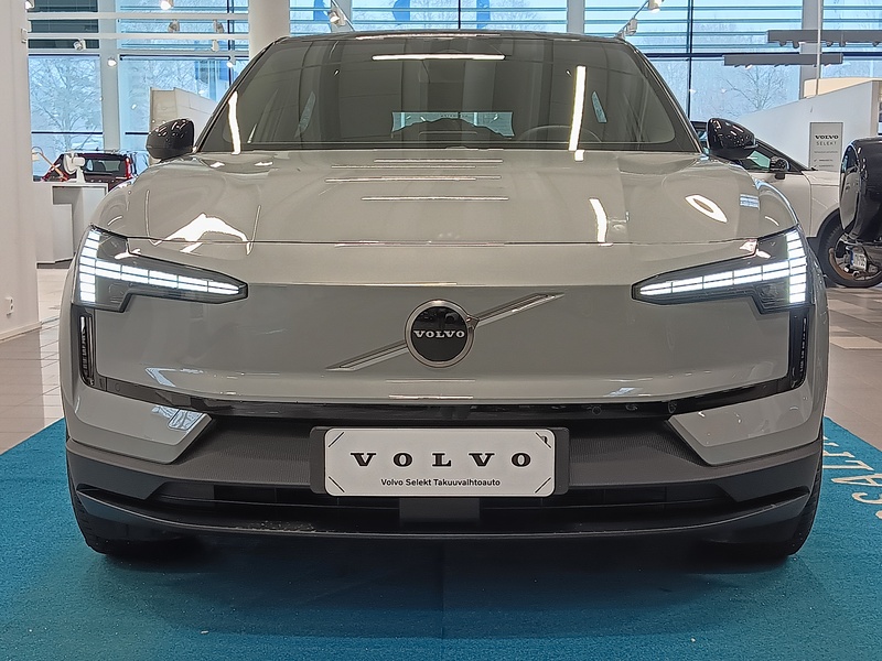 Volvo EX30 vaihtoauto