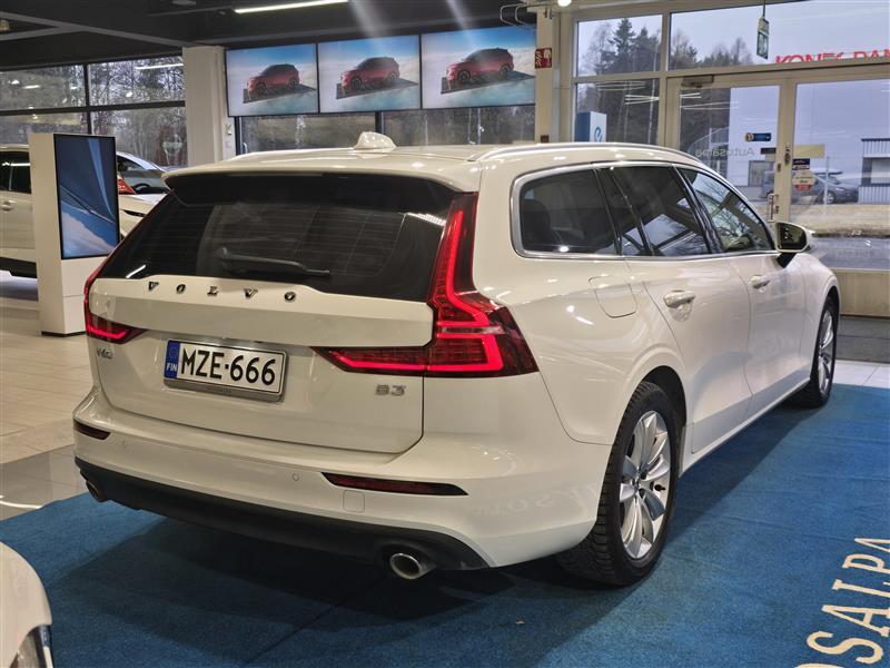 Volvo V60 vaihtoauto