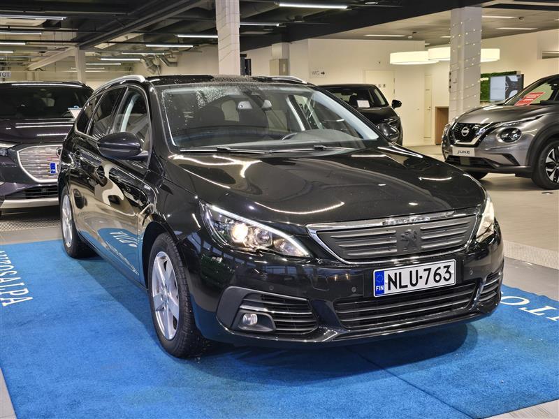 Peugeot 308 vaihtoauto
