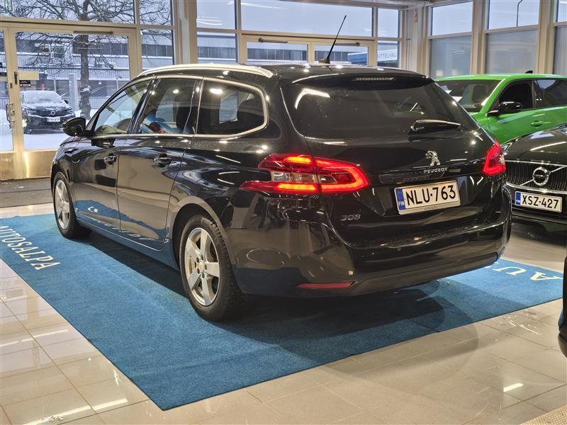 Peugeot 308 vaihtoauto