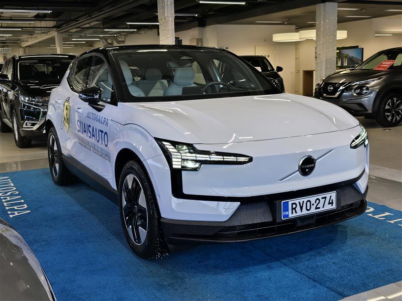 Volvo EX30 vaihtoauto