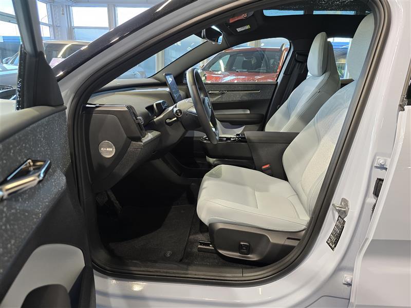 Volvo EX30 vaihtoauto