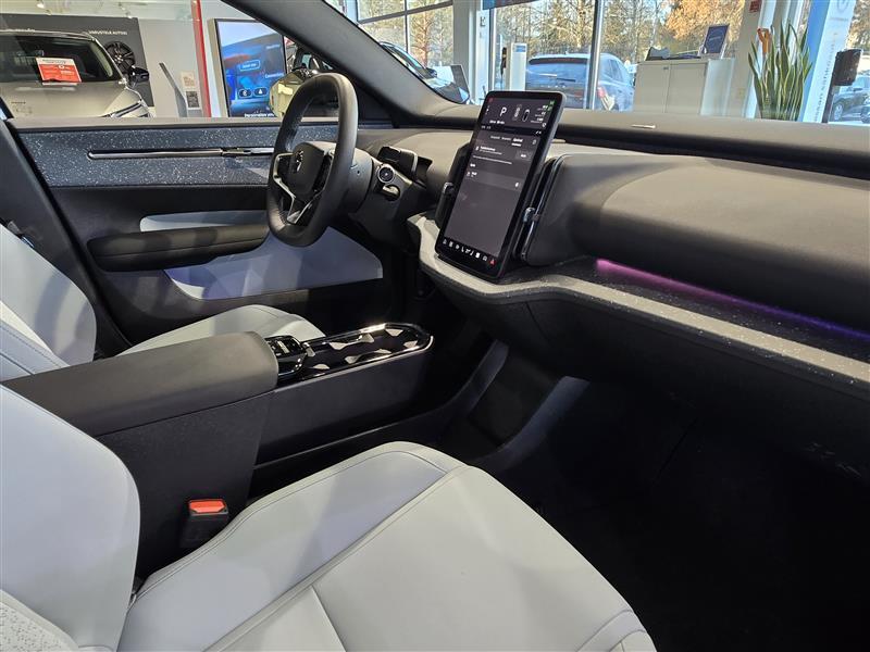 Volvo EX30 vaihtoauto