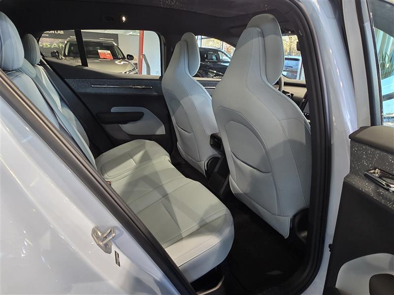 Volvo EX30 vaihtoauto