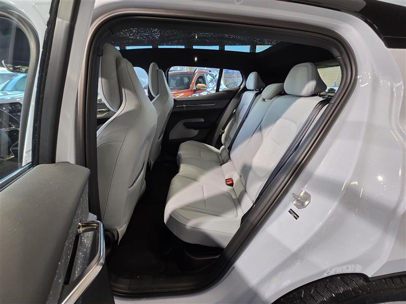 Volvo EX30 vaihtoauto