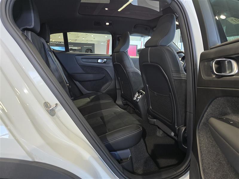 Volvo EC40 vaihtoauto