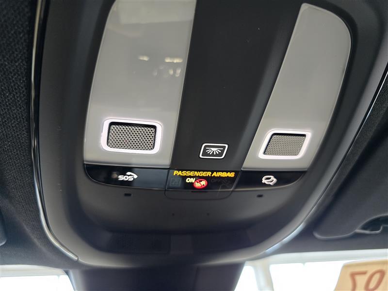 Volvo EC40 vaihtoauto