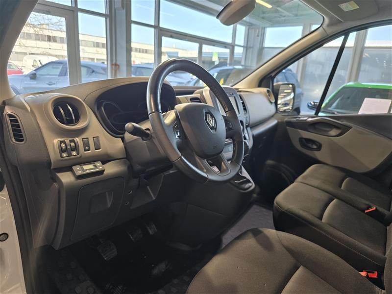 Renault Trafic vaihtoauto