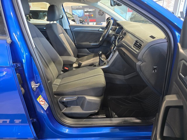 Volkswagen T-Roc vaihtoauto