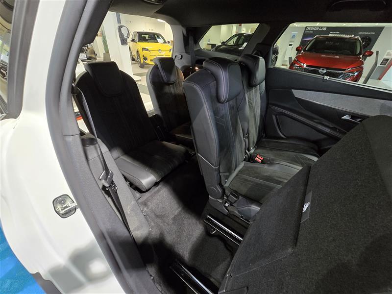 Peugeot 5008 vaihtoauto