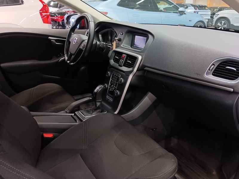 Volvo V40 vaihtoauto