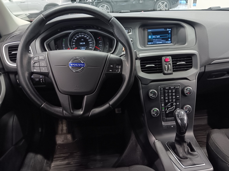 Volvo V40 vaihtoauto