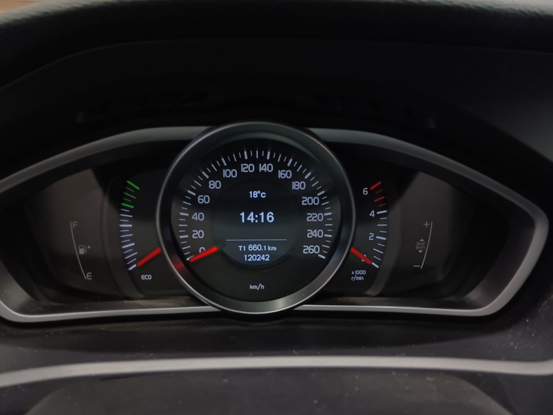 Volvo V40 vaihtoauto