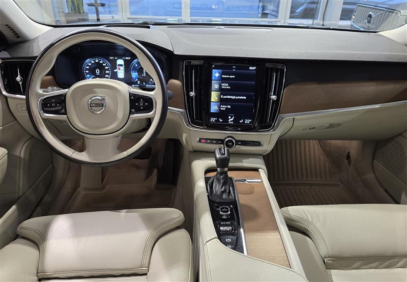 Volvo S90 vaihtoauto