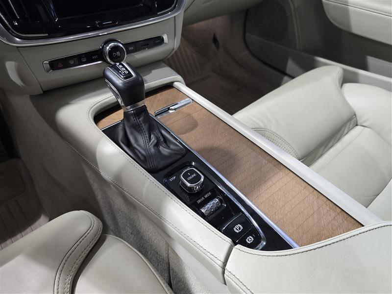 Volvo S90 vaihtoauto