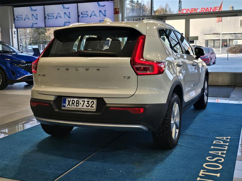 Volvo XC40 vaihtoauto