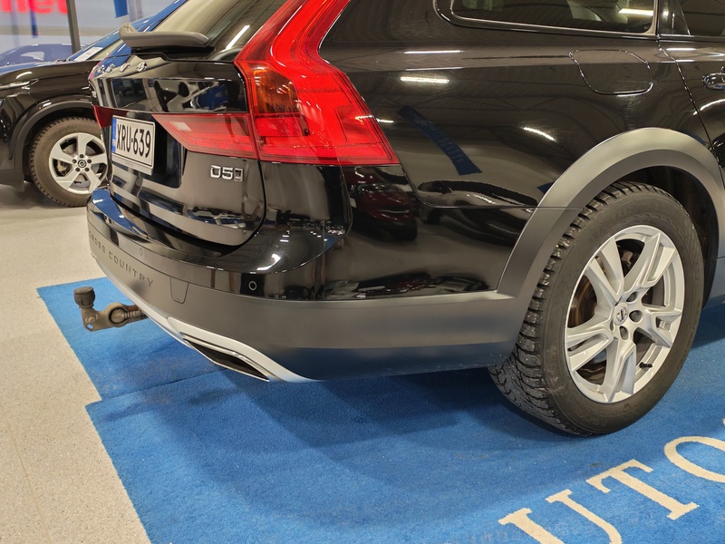 Volvo V90 Cross Country vaihtoauto