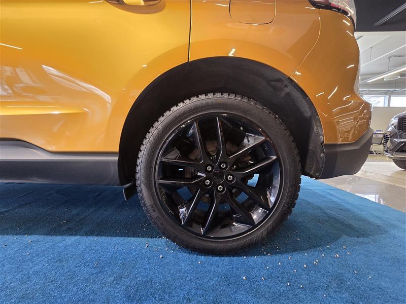 Ford Edge vaihtoauto