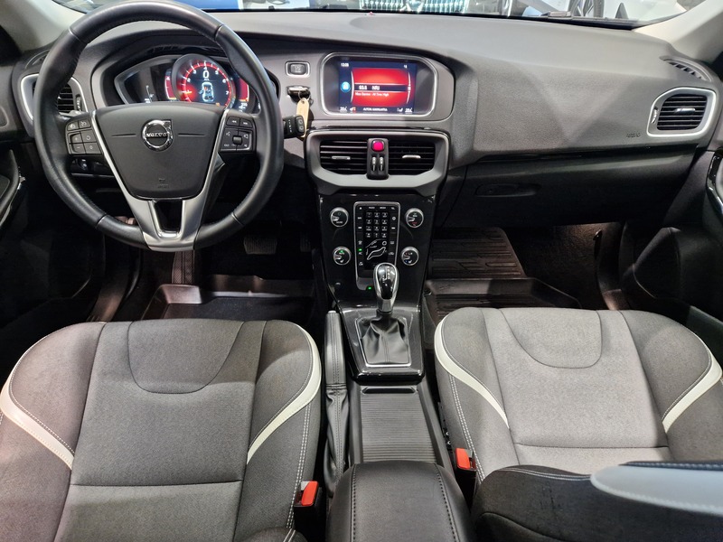 Volvo V40 vaihtoauto