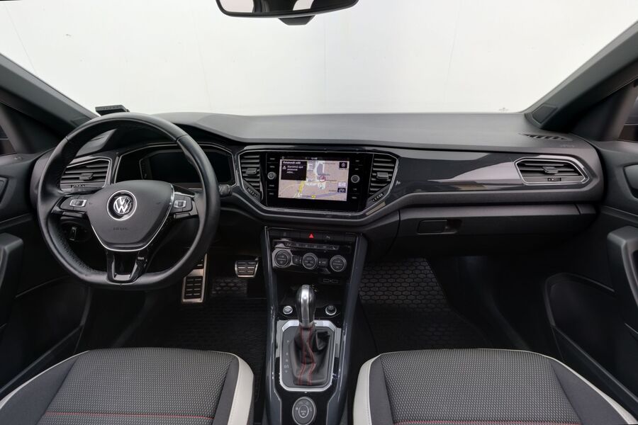 Volkswagen T-Roc vaihtoauto