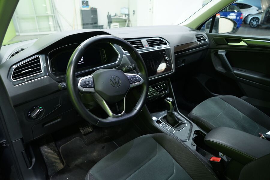 Volkswagen Tiguan vaihtoauto