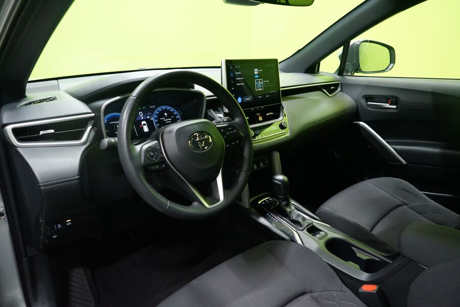 Toyota Corolla Cross vaihtoauto