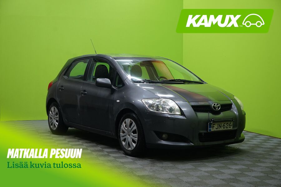 Toyota Auris vaihtoauto