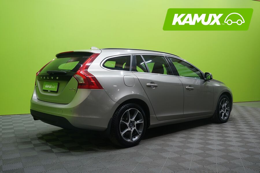 Volvo V60 vaihtoauto