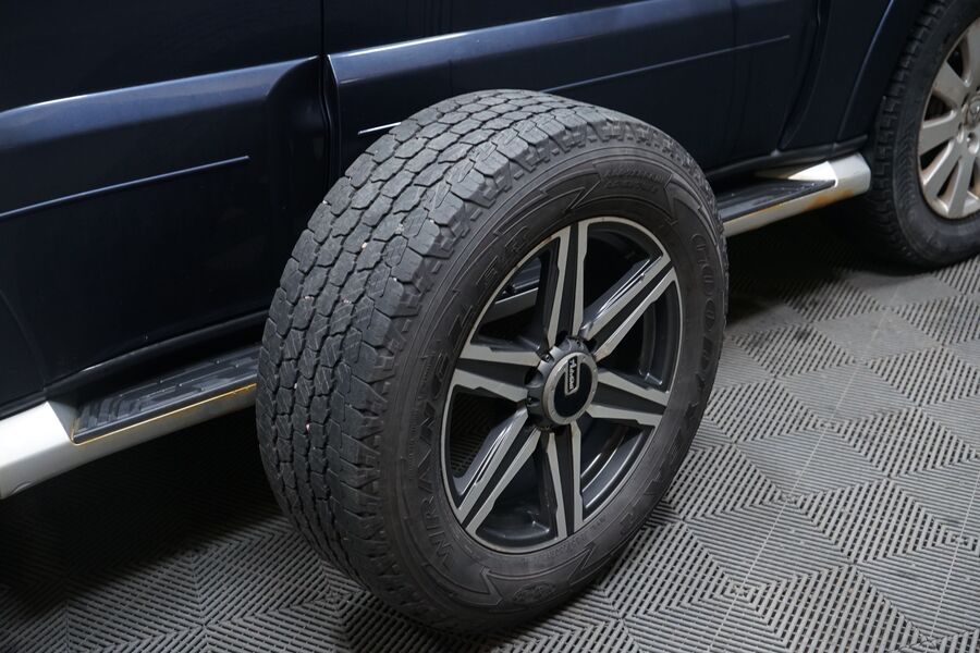 Mitsubishi Pajero vaihtoauto