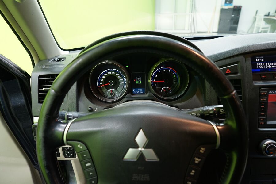 Mitsubishi Pajero vaihtoauto