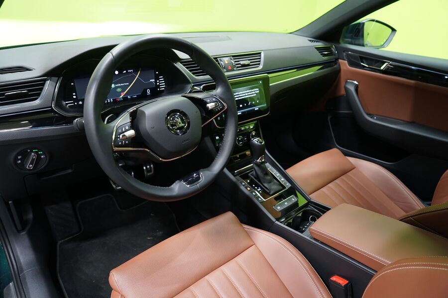 Skoda Superb vaihtoauto