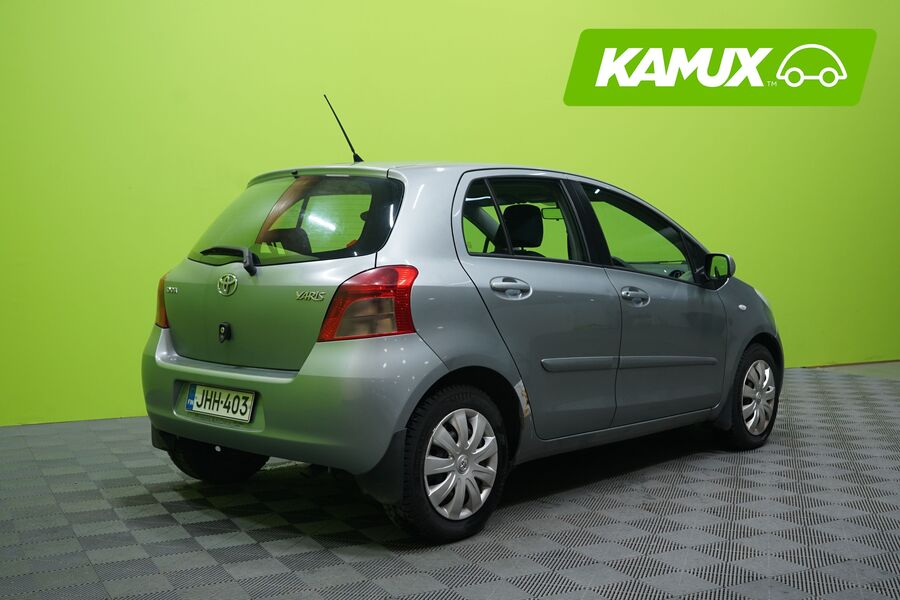 Toyota Yaris vaihtoauto