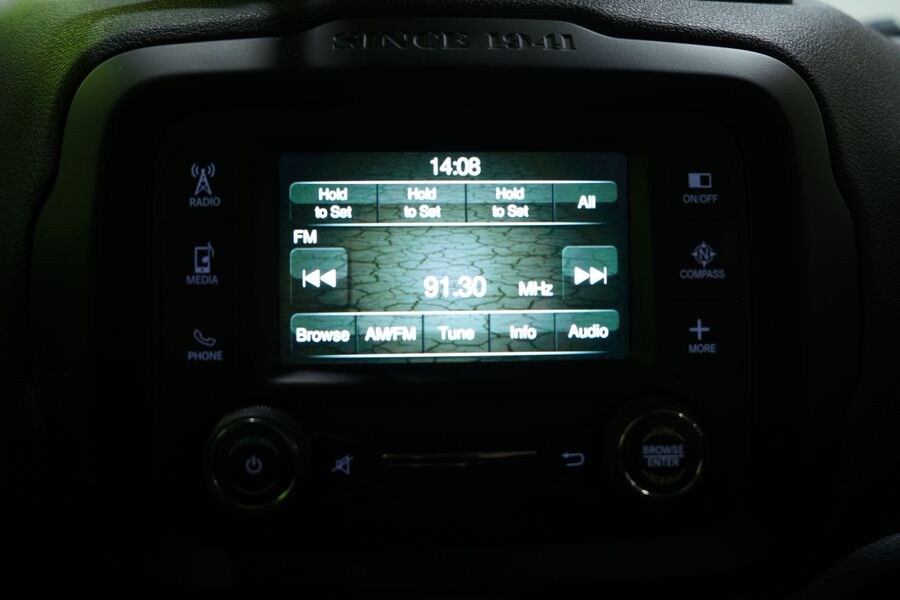 Jeep Renegade vaihtoauto