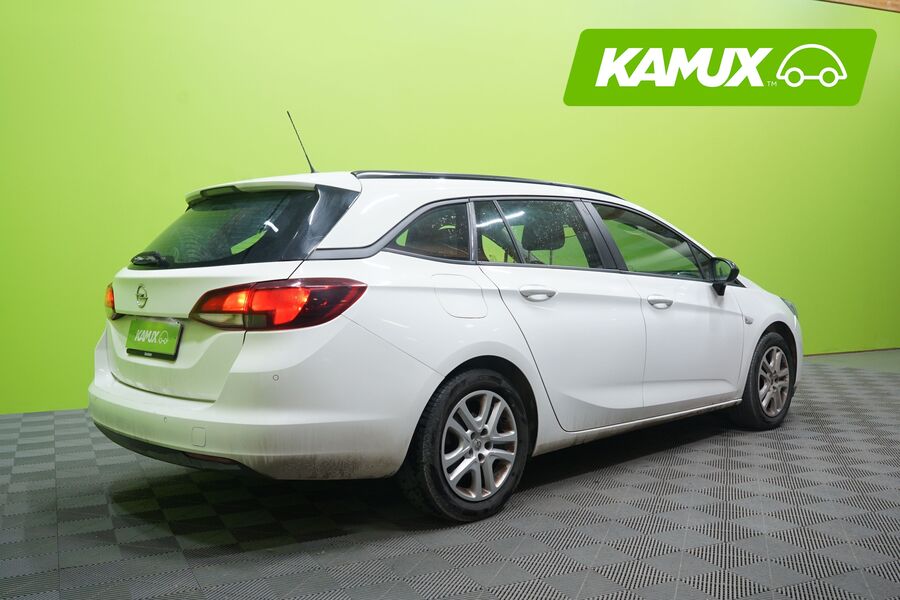 Opel Astra vaihtoauto