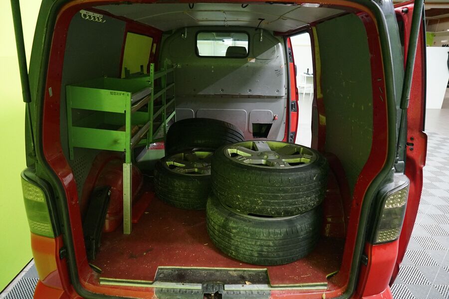 Volkswagen Transporter vaihtoauto