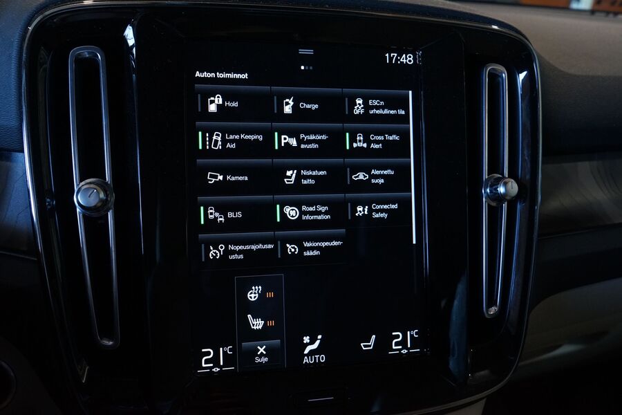 Volvo XC40 vaihtoauto